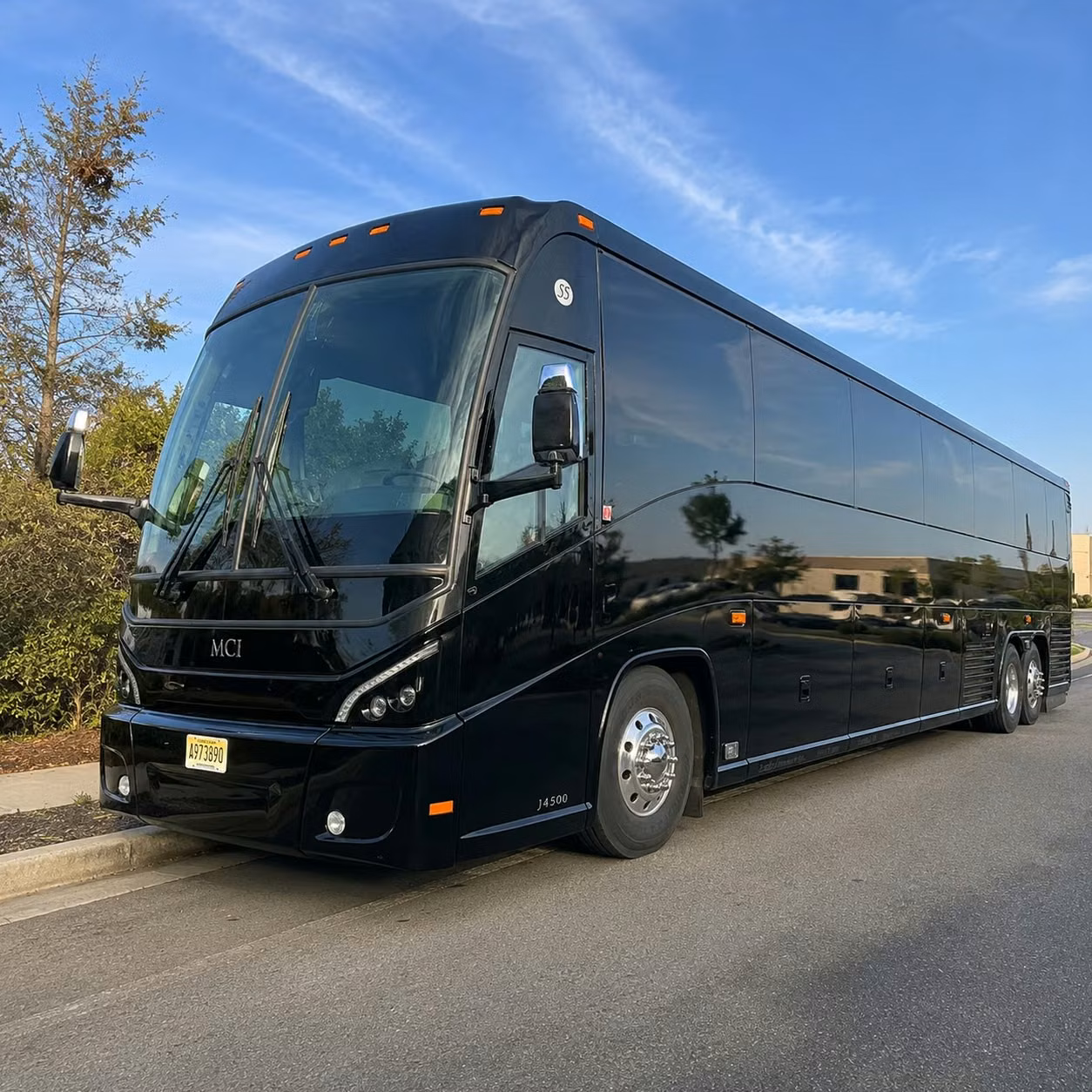 airport transfers and deployment transport through hollywood burbank airport